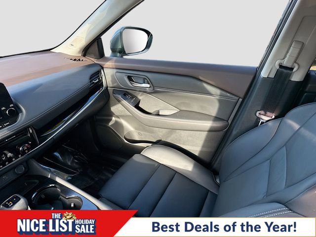 Used 2023 Nissan Rogue SL w/ SL Premium Package image 24