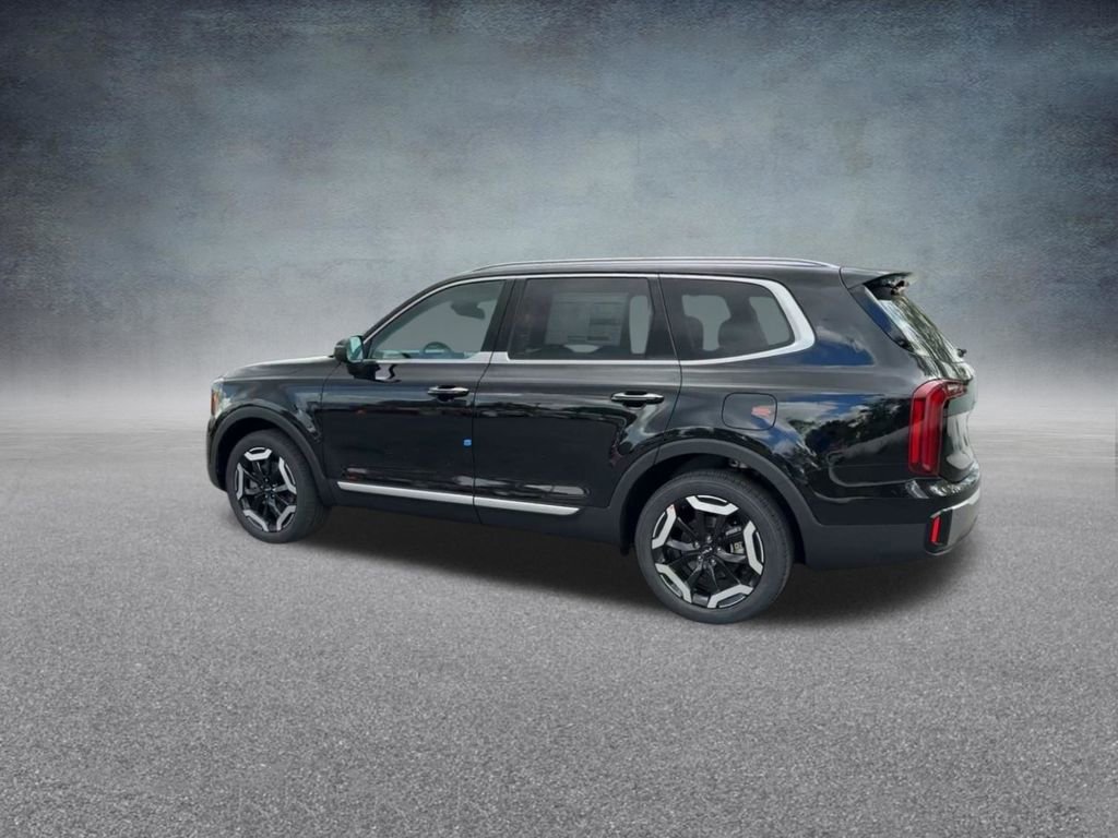 Used 2025 Kia Telluride S image 15