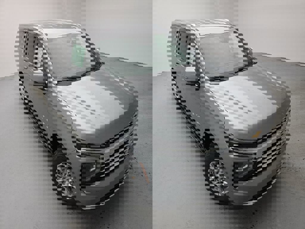 New 2026 Chevrolet Suburban LT image 2