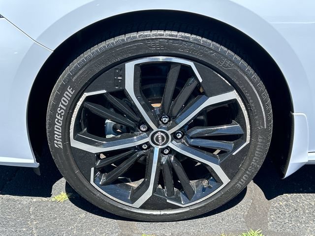 Certified 2023 Nissan Altima 2.5 SR w/ SR Premium Package AWD/4WD image 8