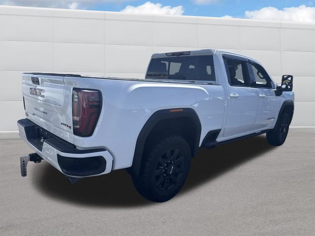 Used 2024 GMC Sierra 2500 AT4 w/ AT4 Premium Plus Package AWD/4WD image 5