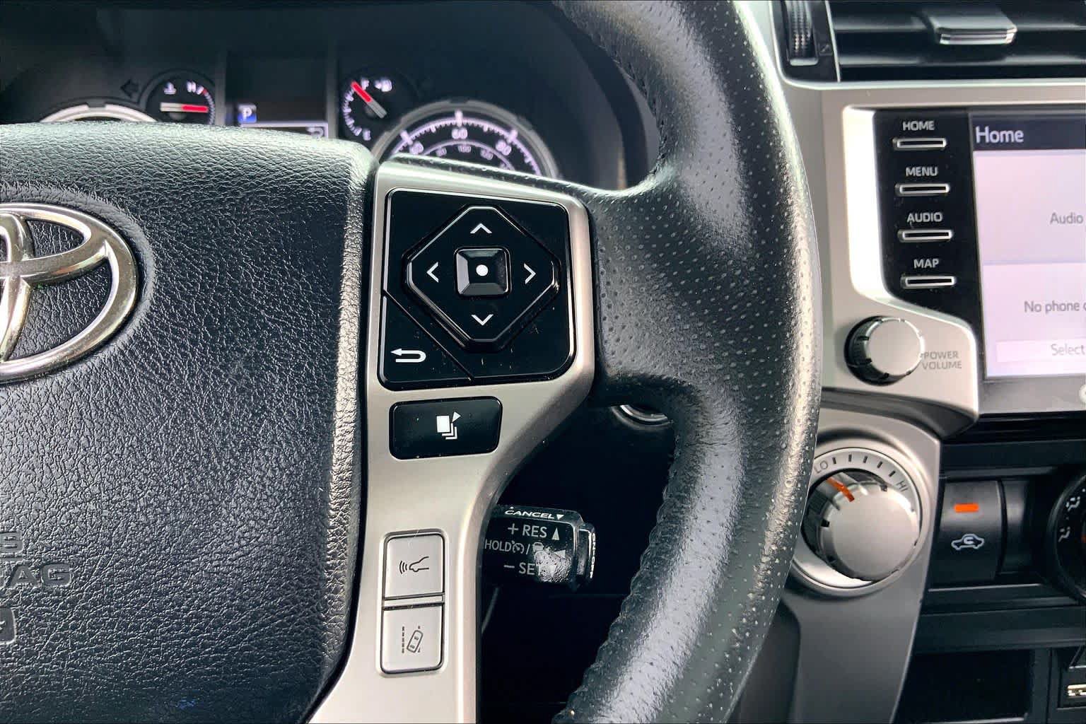 Used 2022 Toyota 4Runner TRD Sport AWD/4WD image 24