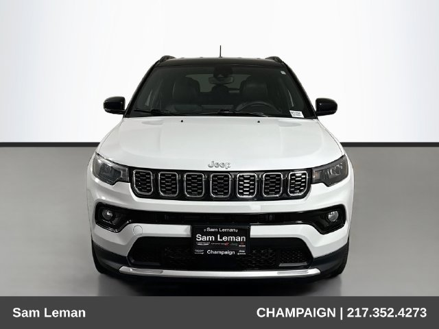 Used 2025 Jeep Compass Limited AWD/4WD image 2