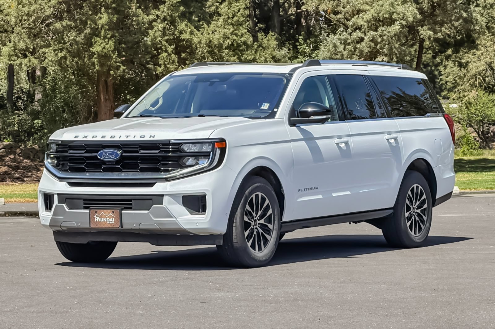 Used 2025 Ford Expedition Max Platinum AWD/4WD image 9