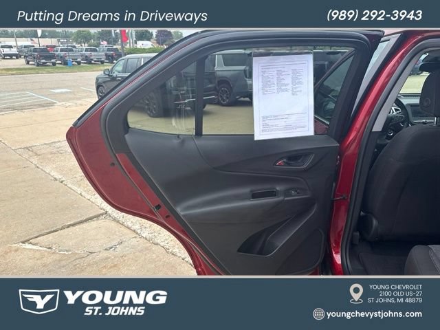 Used 2024 Chevrolet Equinox LT FWD image 14