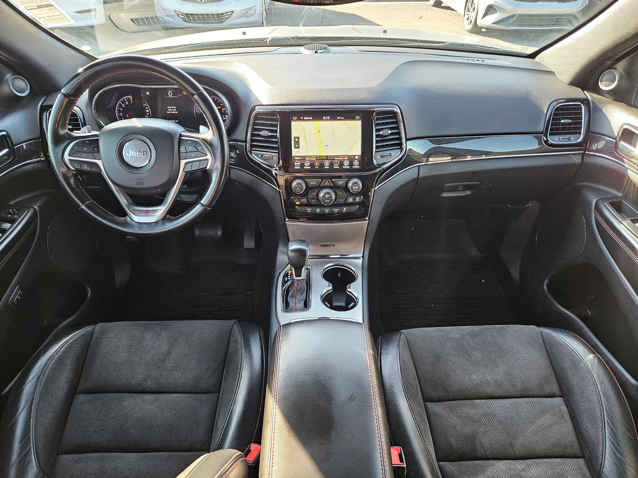 Used 2020 Jeep Grand Cherokee Trailhawk AWD/4WD image 31