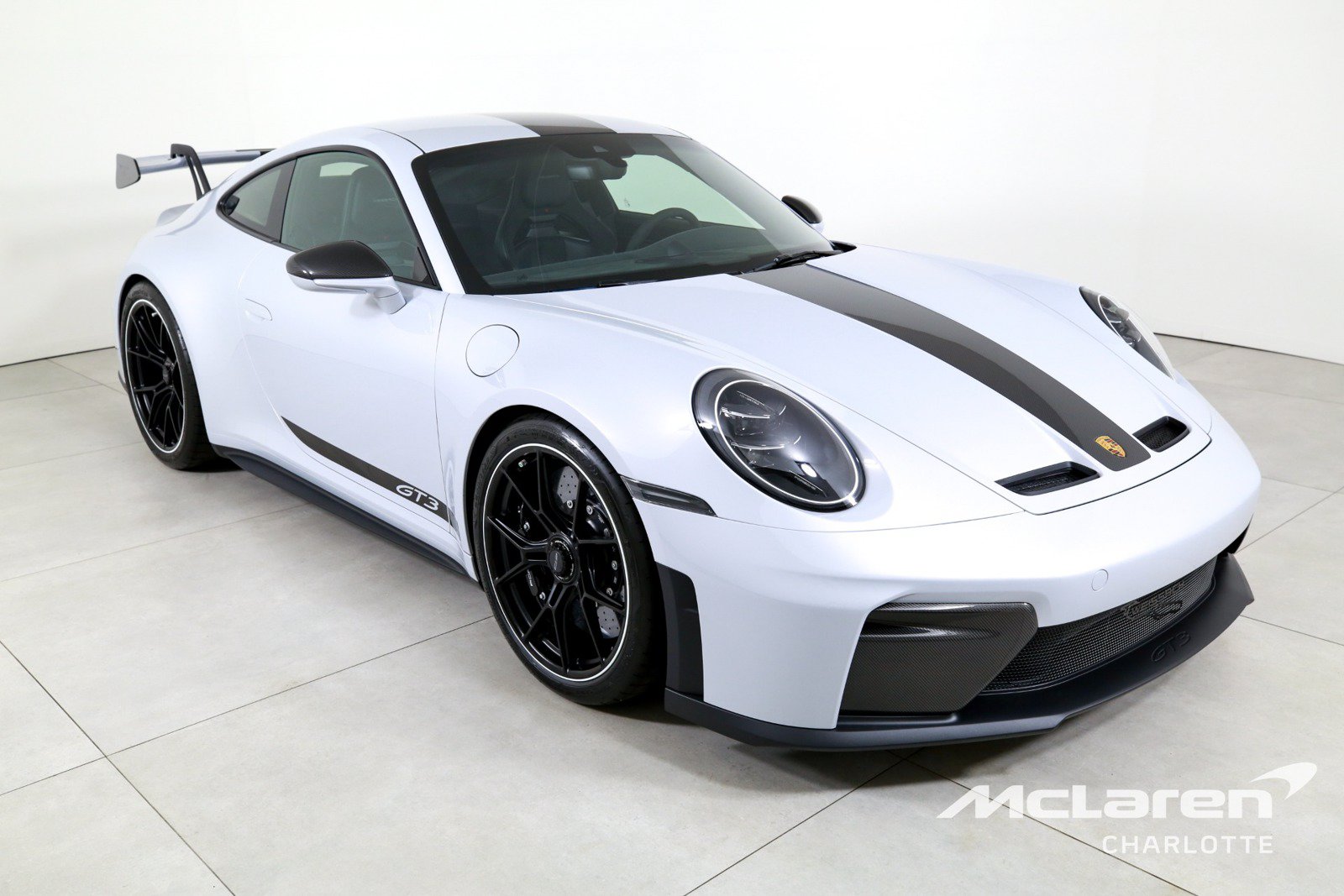 Used 2026 Porsche 911 GT3 w/ Weissach Package RWD image 3