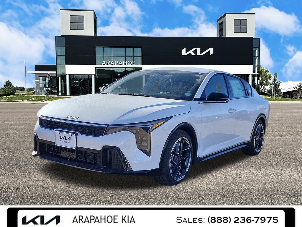 New 2025 Kia K4 GT-Line image 4