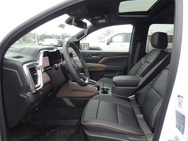 New 2026 GMC Canyon Denali image 10