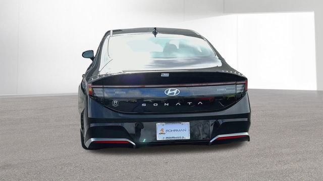 New 2026 Hyundai Sonata SEL FWD image 8