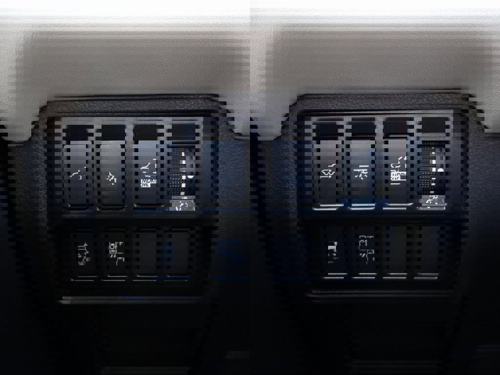 Used 2022 Subaru Ascent Limited w/ Technology Package image 34