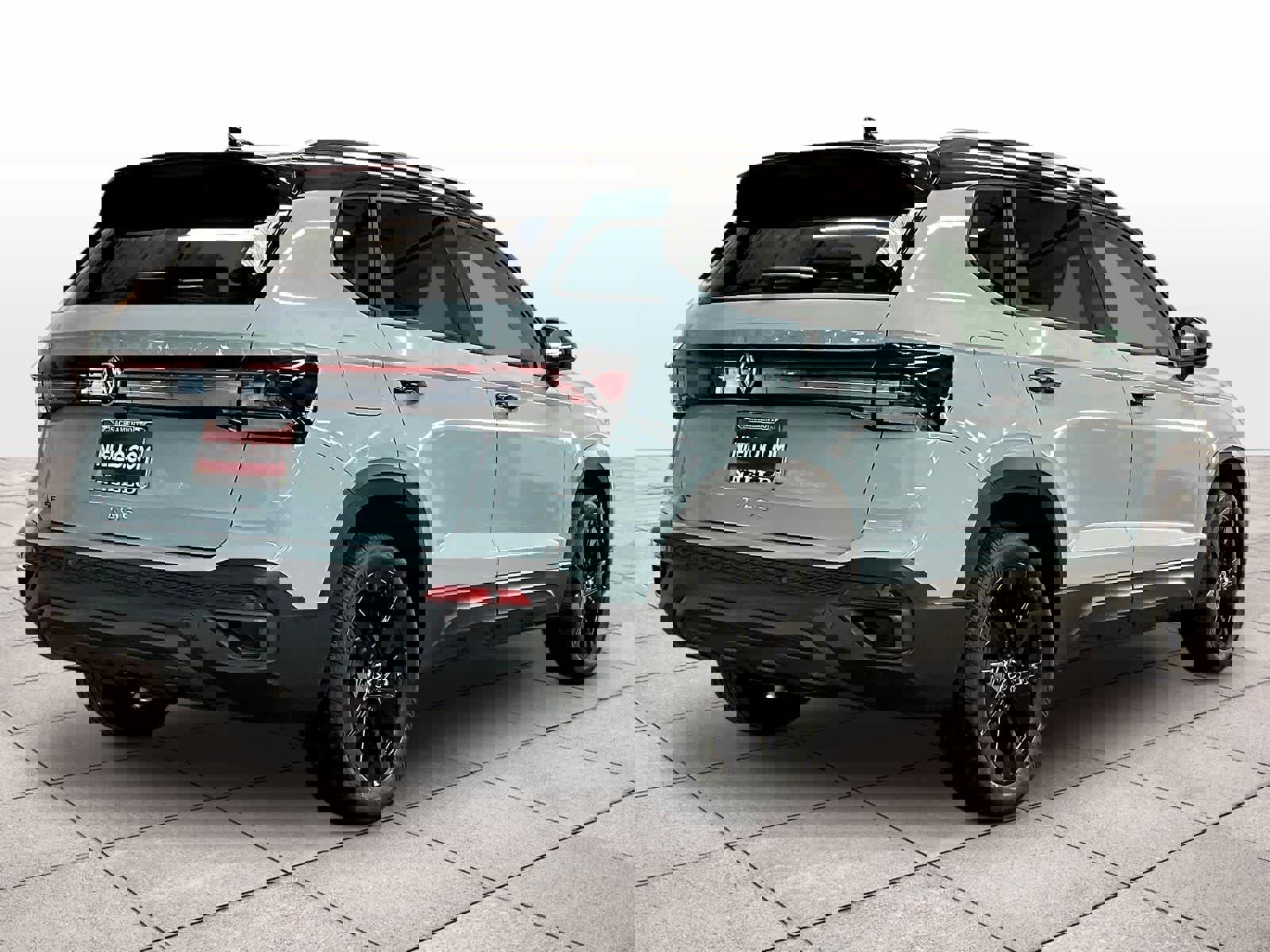 New 2026 Volkswagen Taos SE image 4