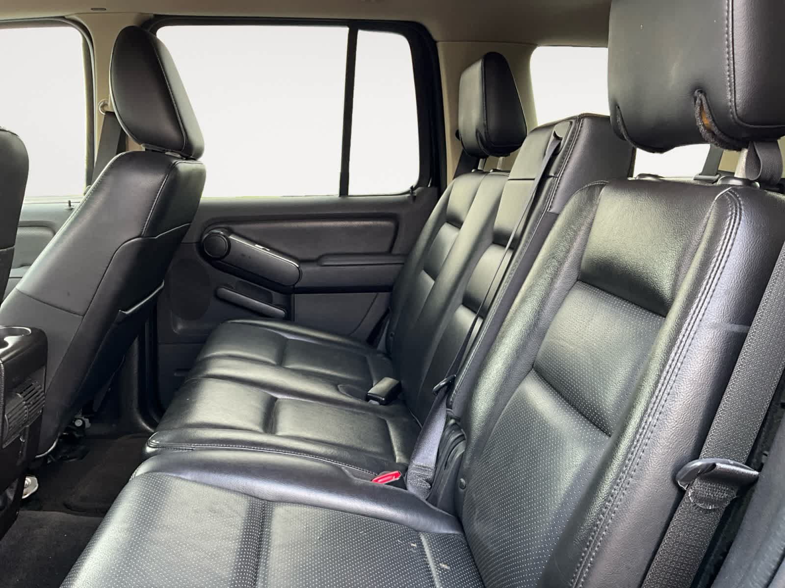 Used 2010 Mercury Mountaineer 2WD image 13