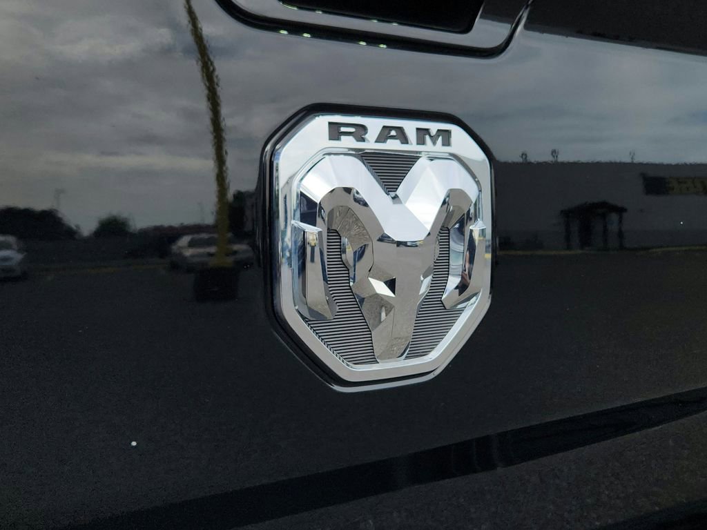 Used 2022 RAM 2500 Big Horn w/ Level B Equipment Group AWD/4WD image 31