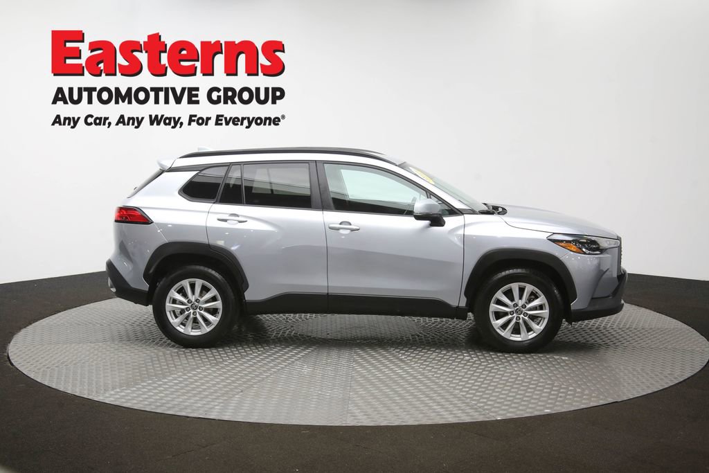 Used 2024 Toyota Corolla Cross LE image 41