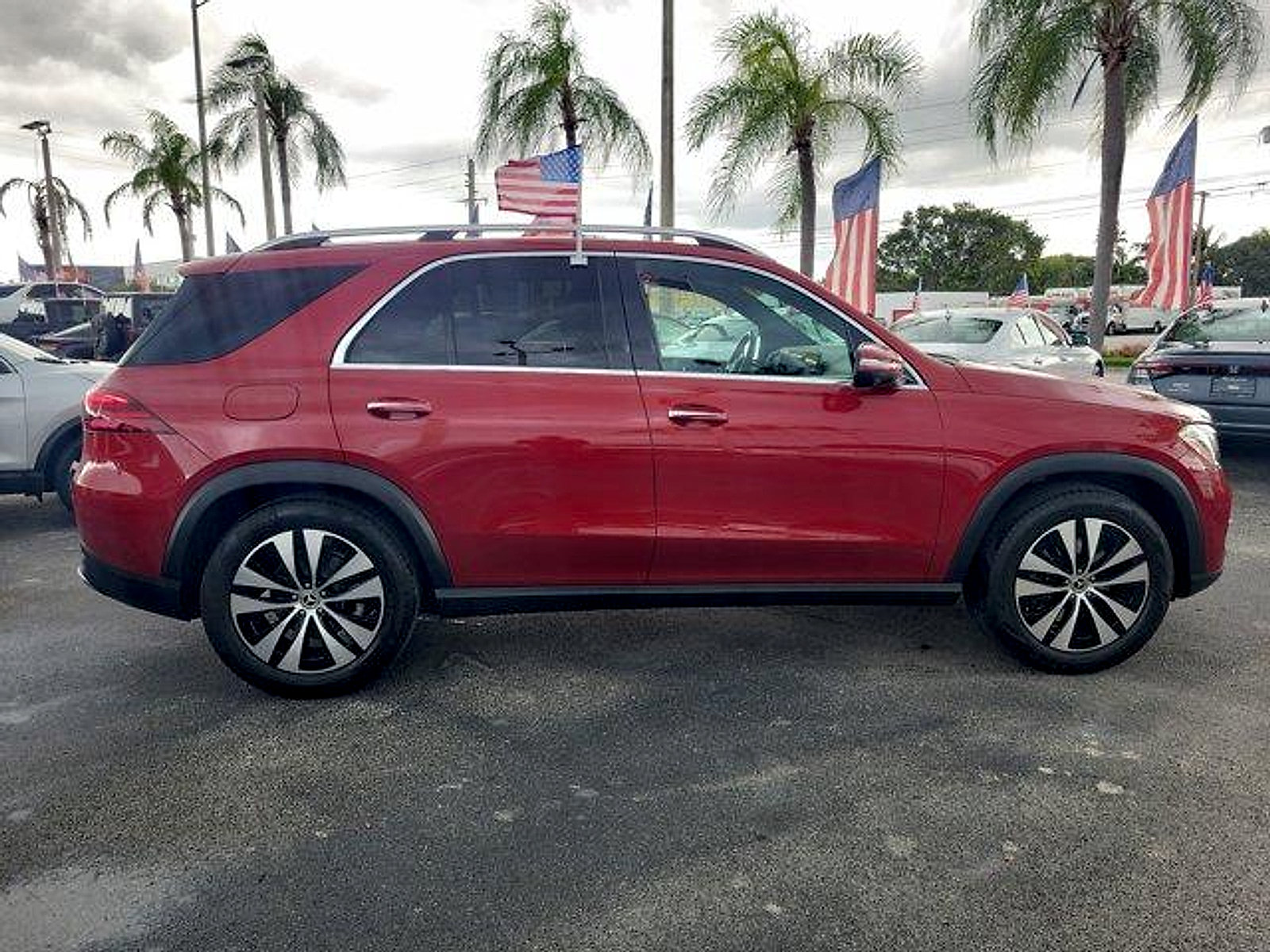 Used 2024 Mercedes-Benz GLE 350 4MATIC image 8