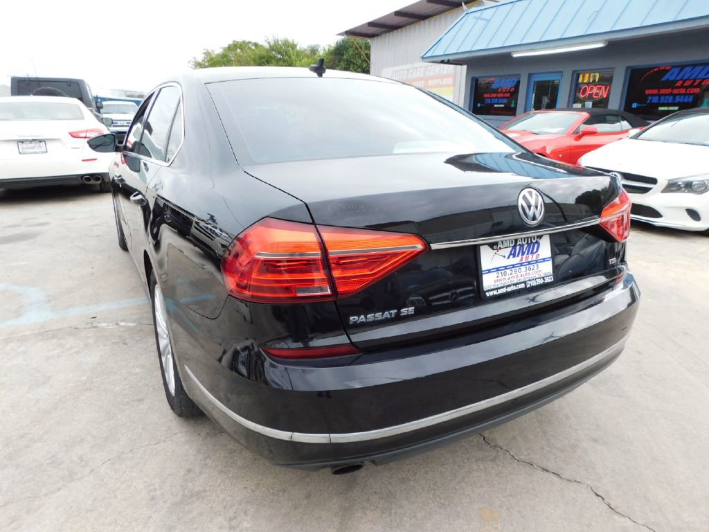 Used 2016 Volkswagen Passat 1.8T SE w/ Lighting Package (P06) image 5