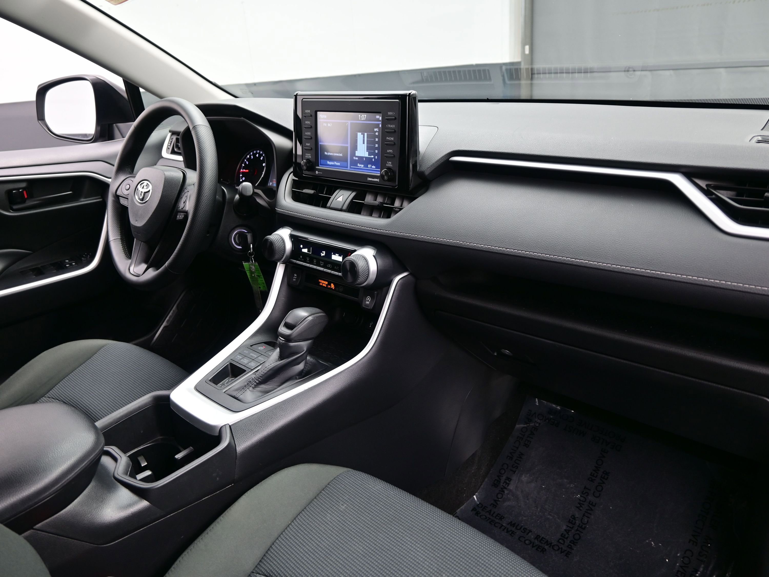 Used 2022 Toyota RAV4 LE AWD/4WD image 14