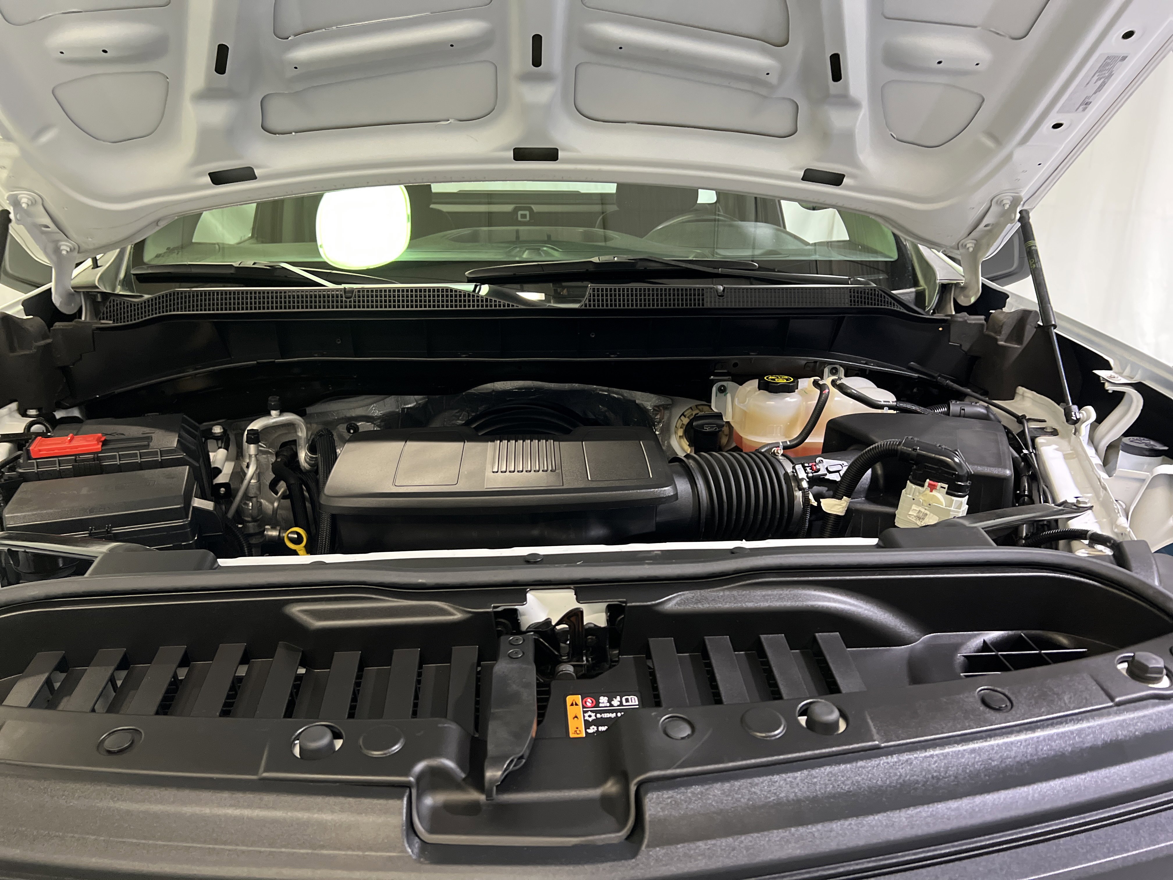 Certified 2024 Chevrolet Silverado 1500 W/T w/ Trailering Package image 15