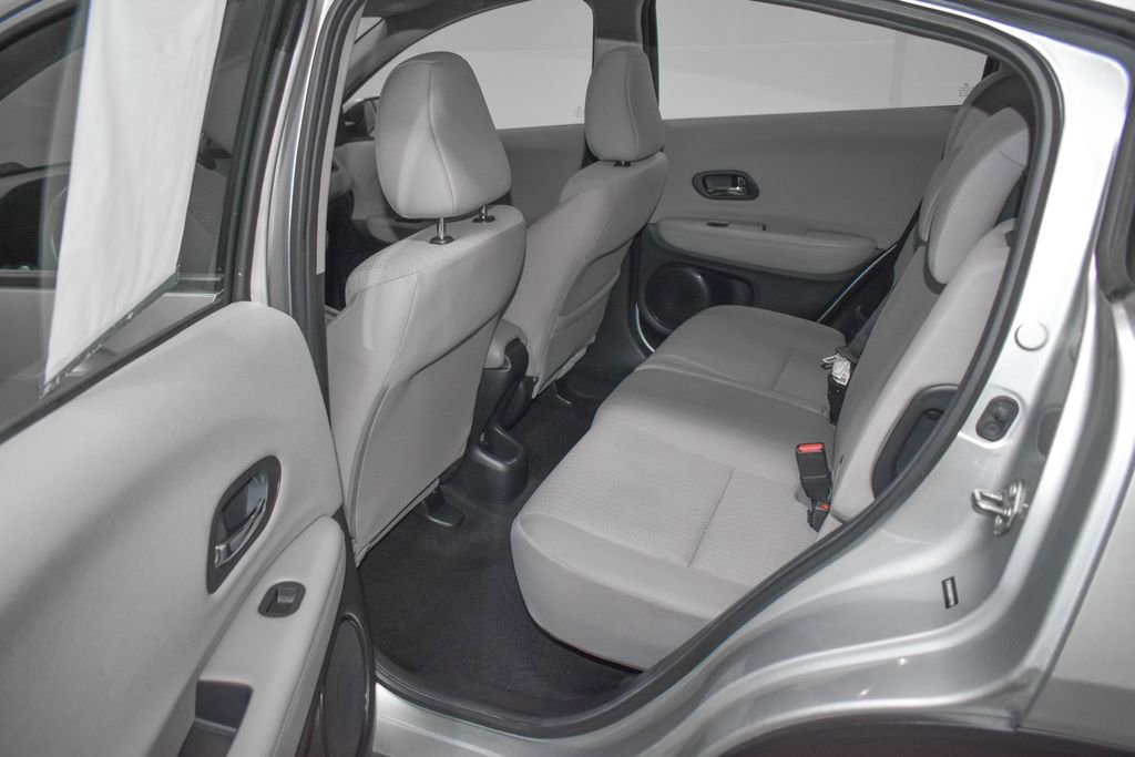 Used 2016 Honda HR-V LX image 21