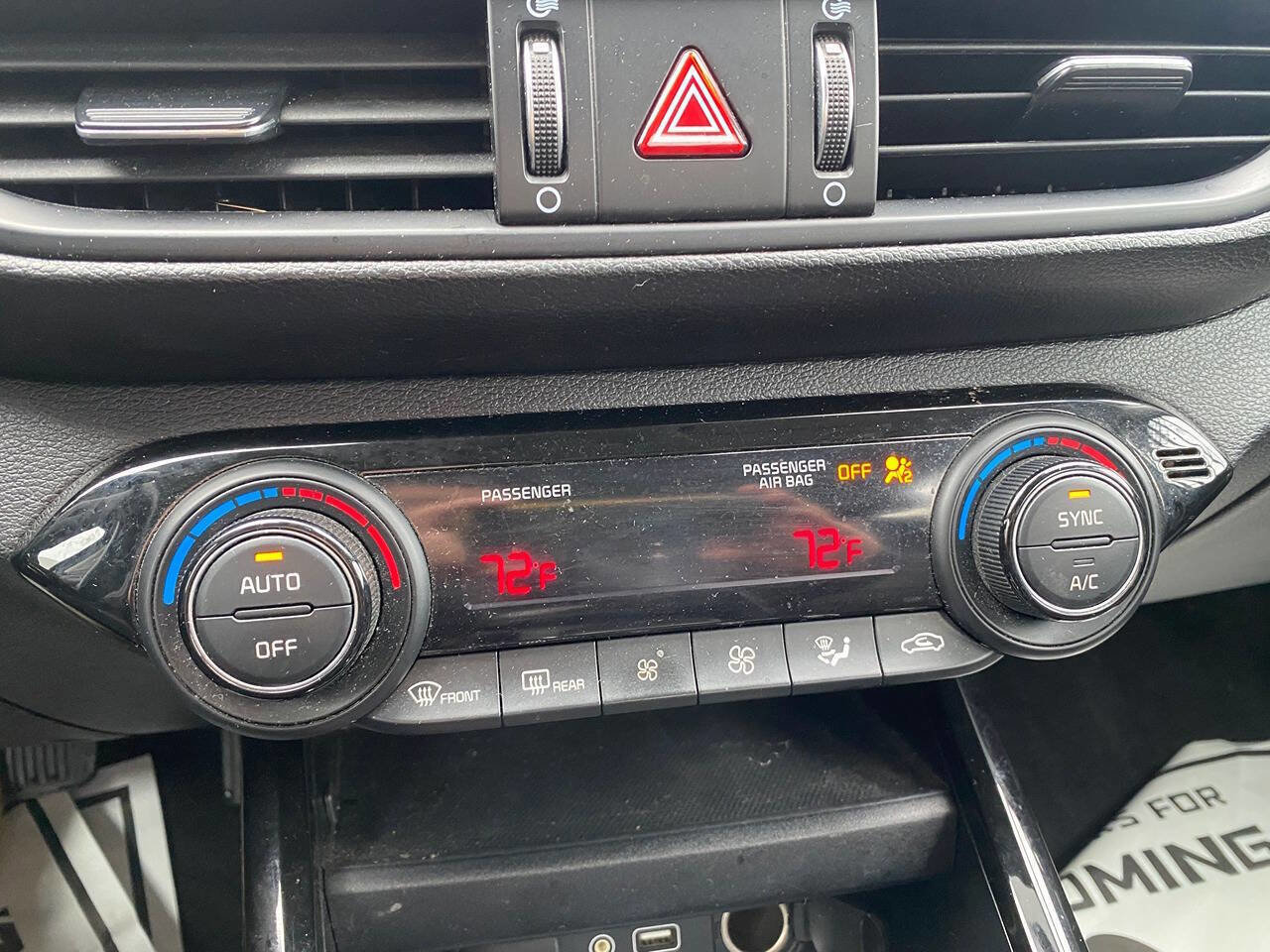 Used 2019 Kia Forte S image 23