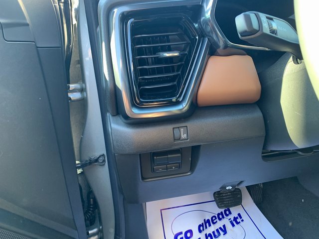 New 2026 GMC Canyon AT4 w/ AT4 Premium Package image 14