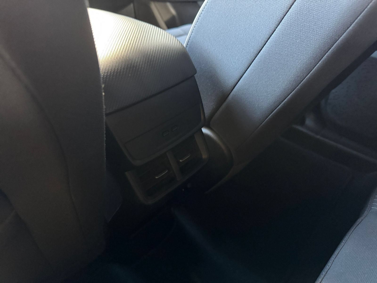 Used 2025 Chevrolet Equinox LT FWD image 22