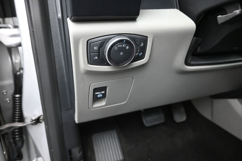 Used 2019 Ford F150 XL w/ Equipment Group 101A Mid RWD image 13