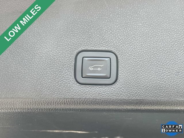 Used 2016 Cadillac SRX Luxury AWD/4WD image 13