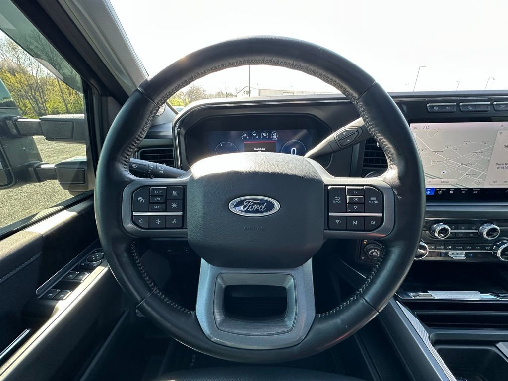 Used 2024 Ford F350 Lariat w/ Lariat Ultimate Package image 10