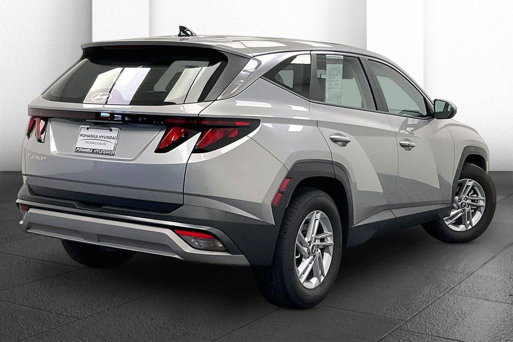 Certified 2026 Hyundai Tucson SE FWD image 11