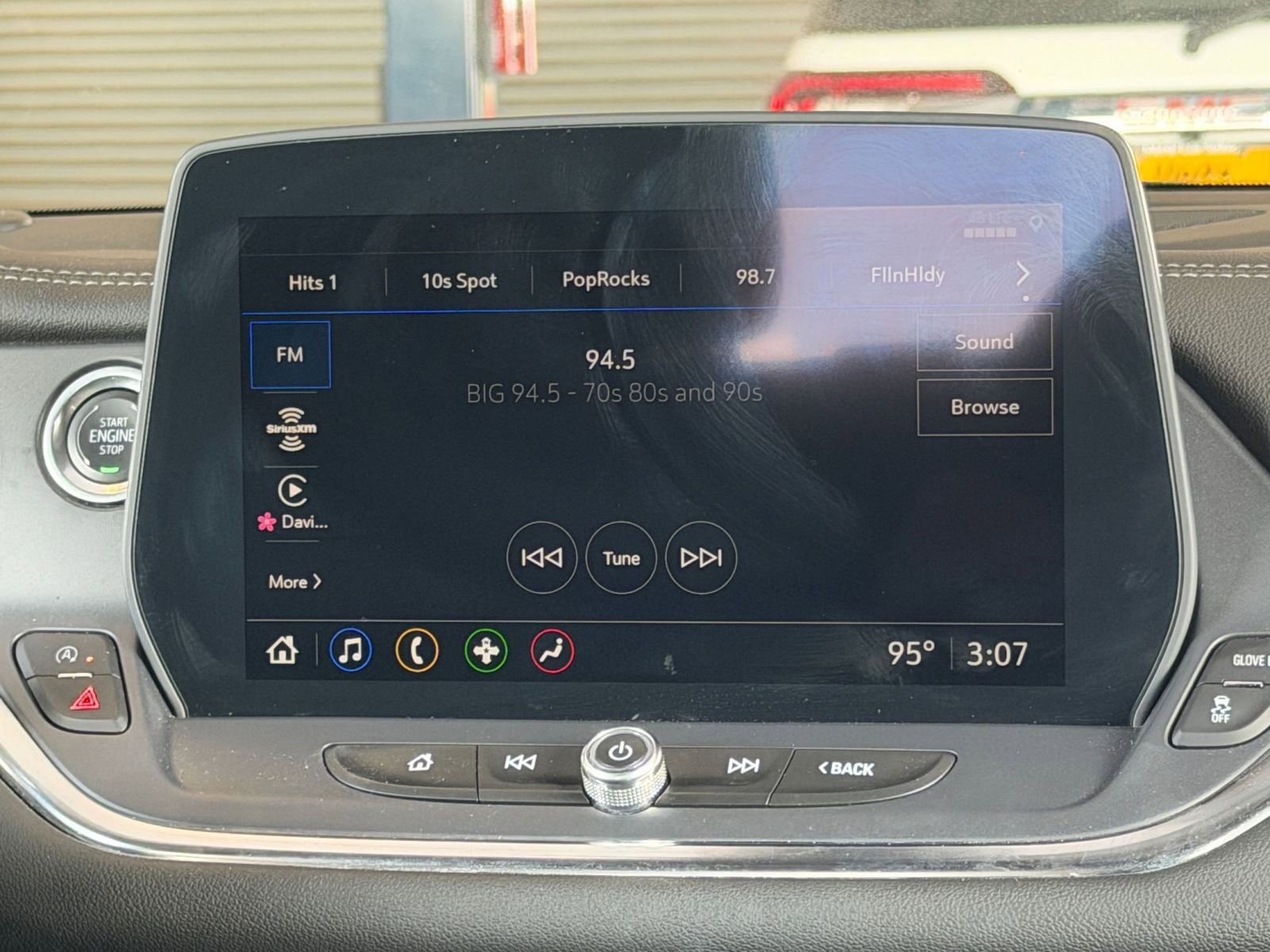 Used 2025 Chevrolet Blazer LT FWD image 20