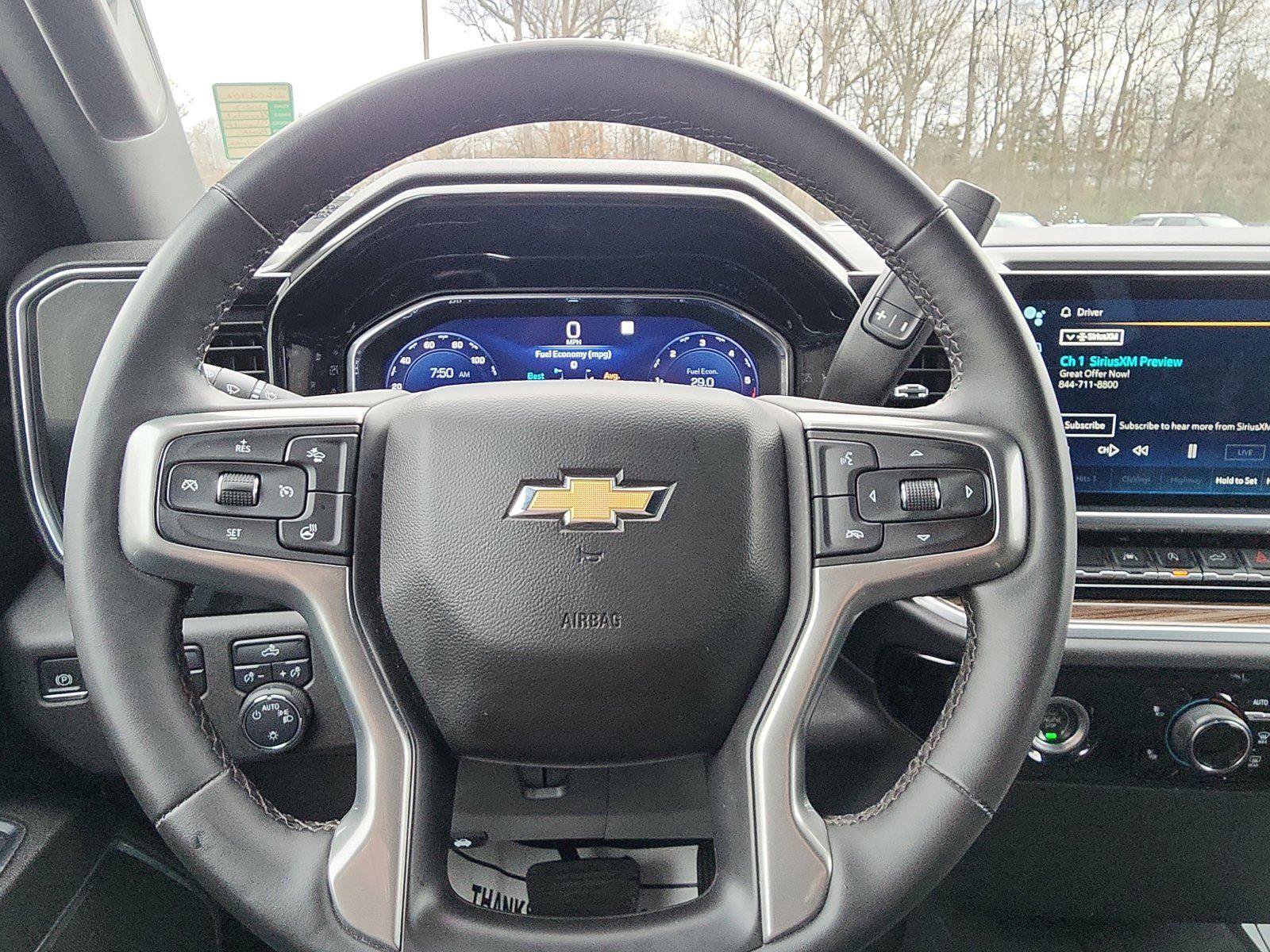 Used 2023 Chevrolet Silverado 1500 LT image 15