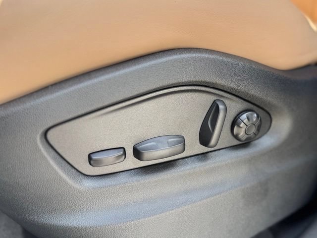 New 2026 Porsche Cayenne S AWD/4WD image 16
