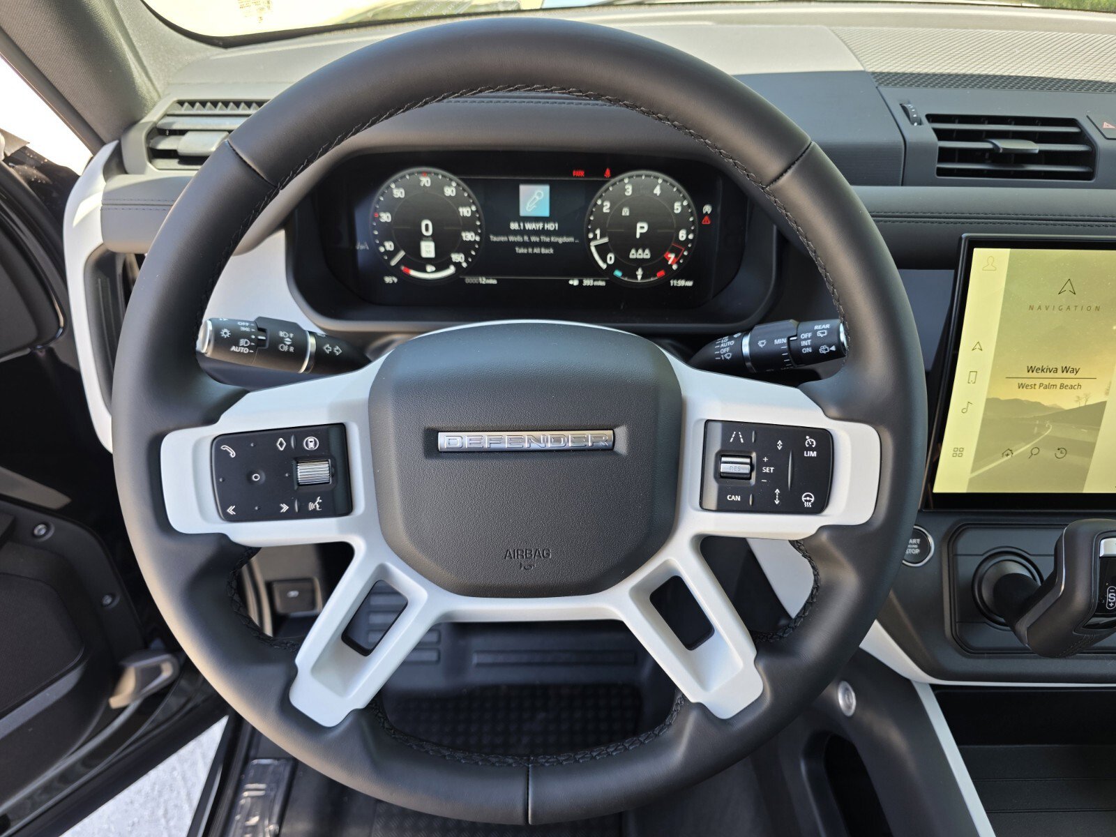 New 2026 Land Rover Defender 110 S AWD/4WD image 16
