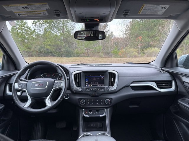Used 2024 GMC Terrain SLE image 14