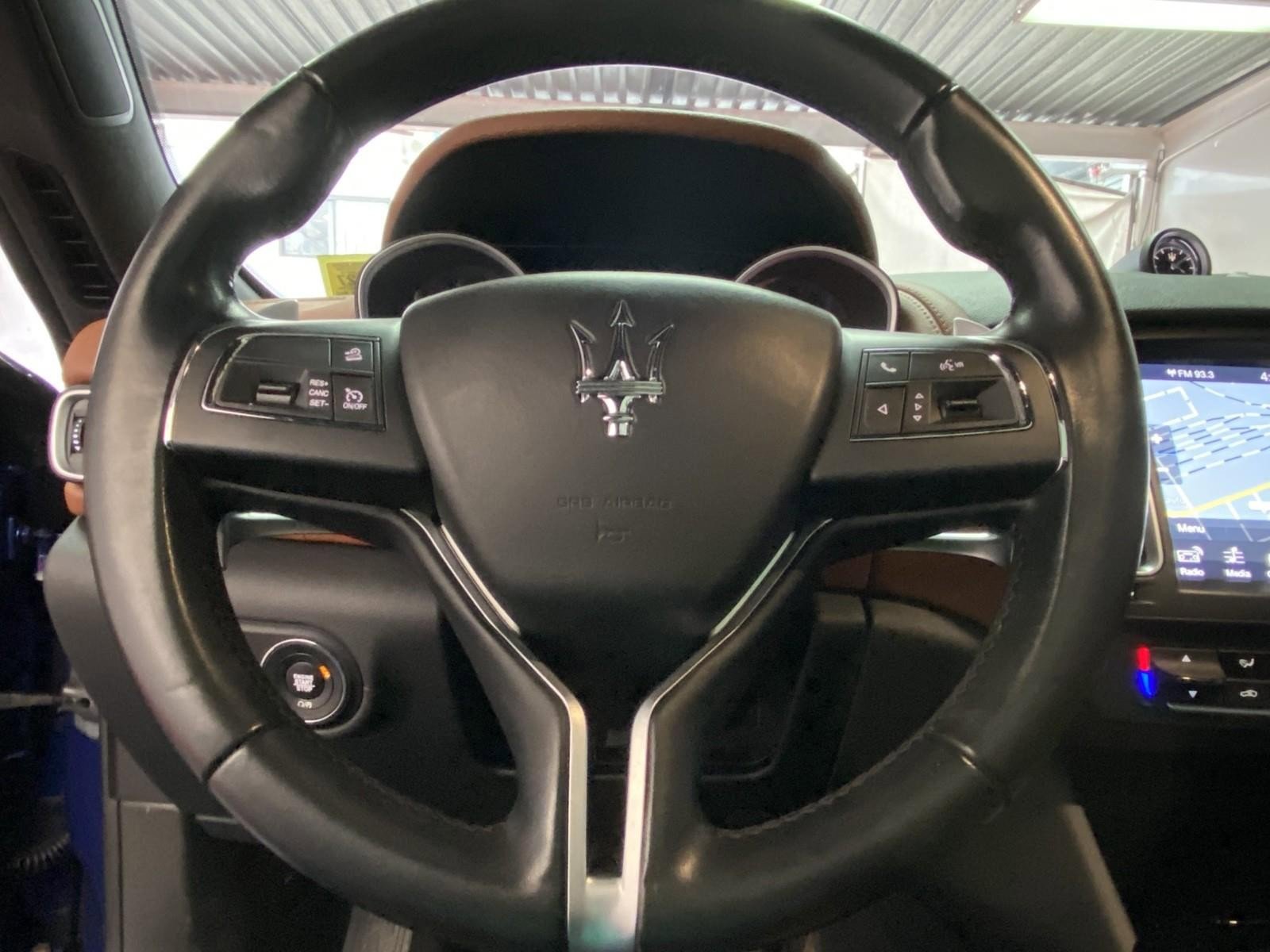 Used 2018 Maserati Levante image 29