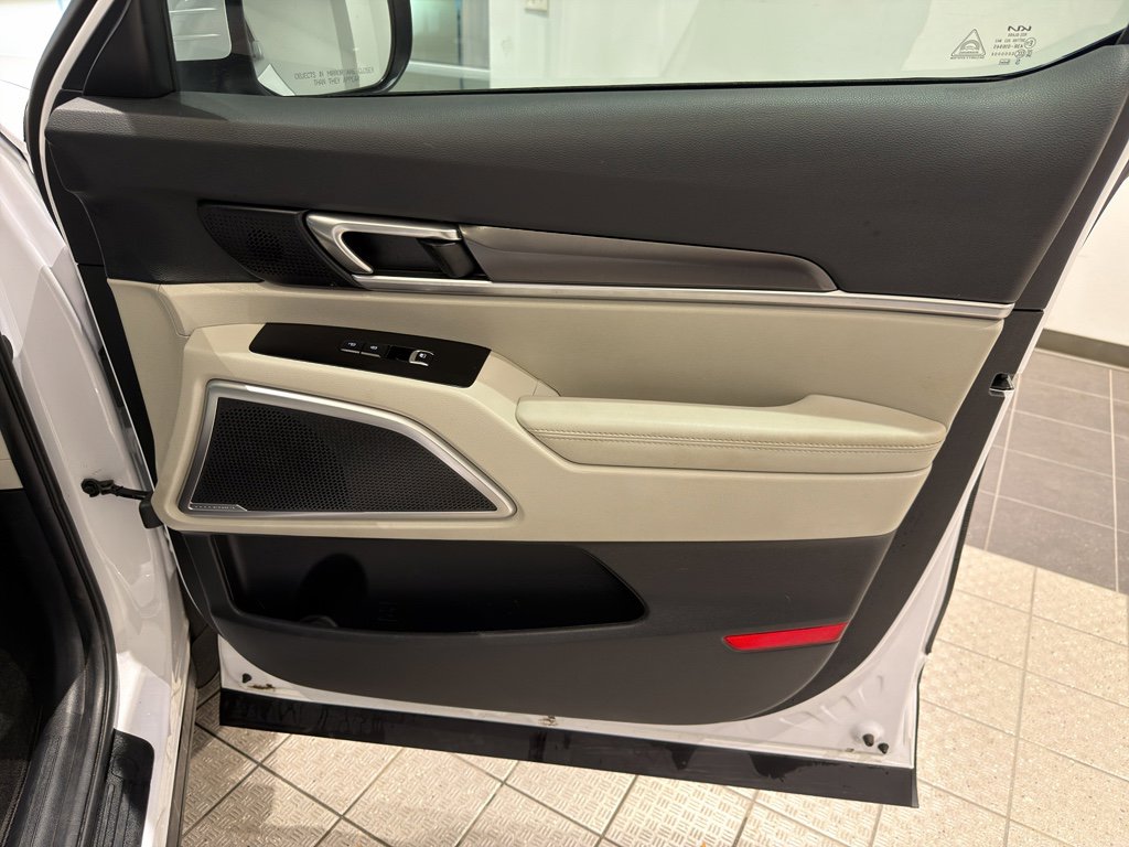 Used 2024 Kia Telluride S w/ S Sunroof Package image 25