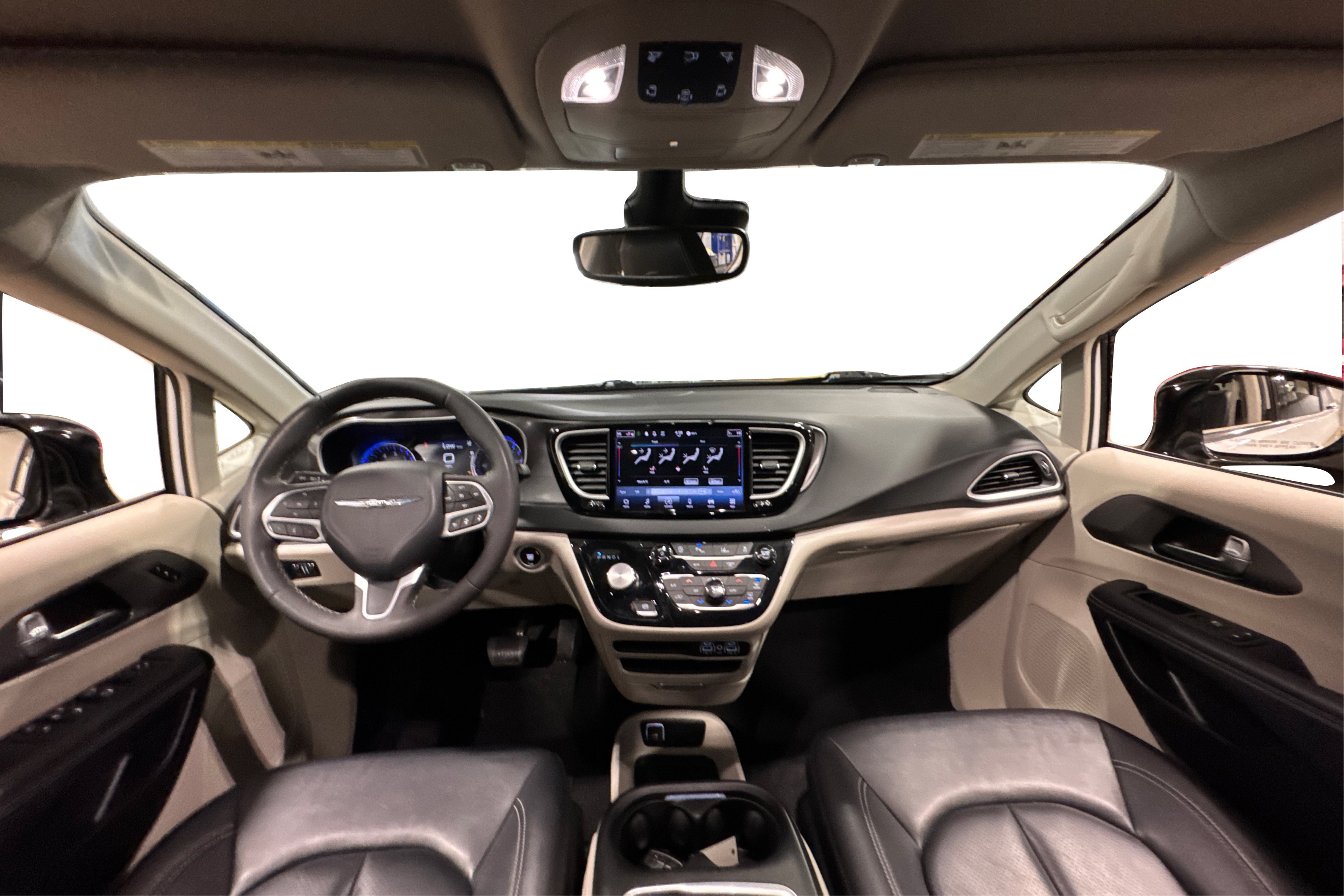 Used 2024 Chrysler Pacifica Touring-L FWD image 43