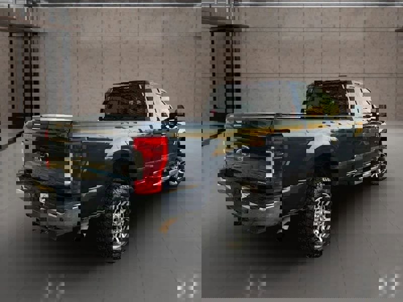 Used 2017 Ford F250 Lariat w/ Tow Technology Bundle image 19