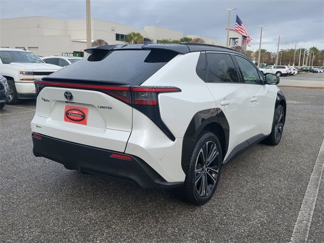 Used 2024 Toyota bZ4X Limited image 4