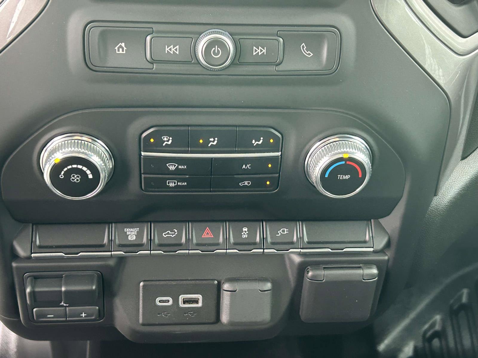 Used 2023 GMC Sierra 3500 Pro w/ Convenience Package image 25