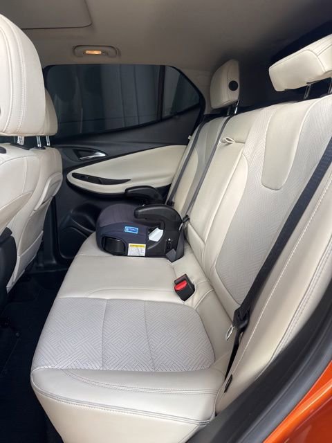 Used 2023 Buick Encore GX Essence w/ Experience Buick Package image 10