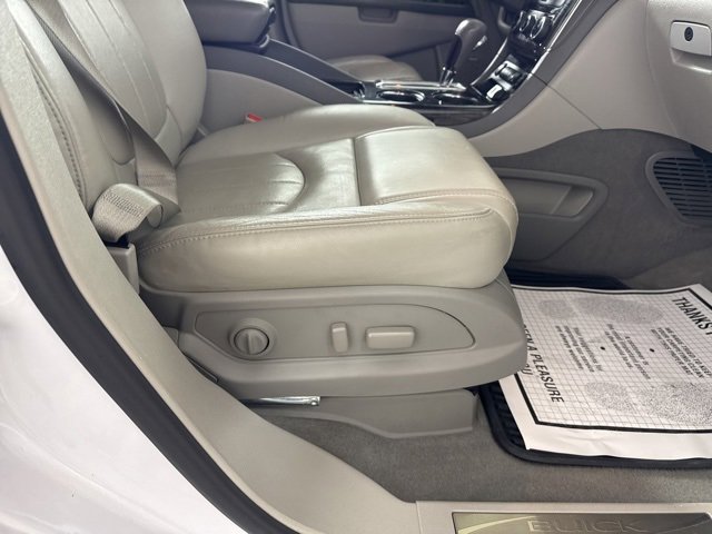 Used 2017 Buick Enclave Premium w/ Experience Buick Package image 15