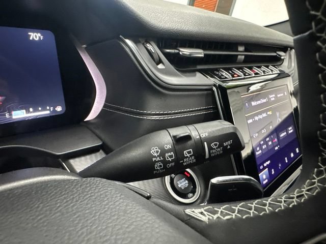 Used 2023 Jeep Grand Cherokee Altitude AWD/4WD image 39