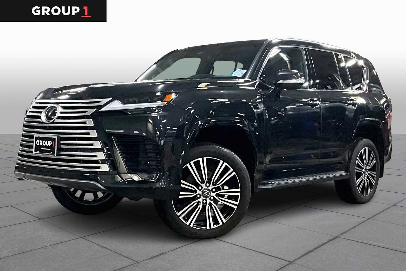 Used 2025 Lexus LX 600 4WD w/ Luxury Package