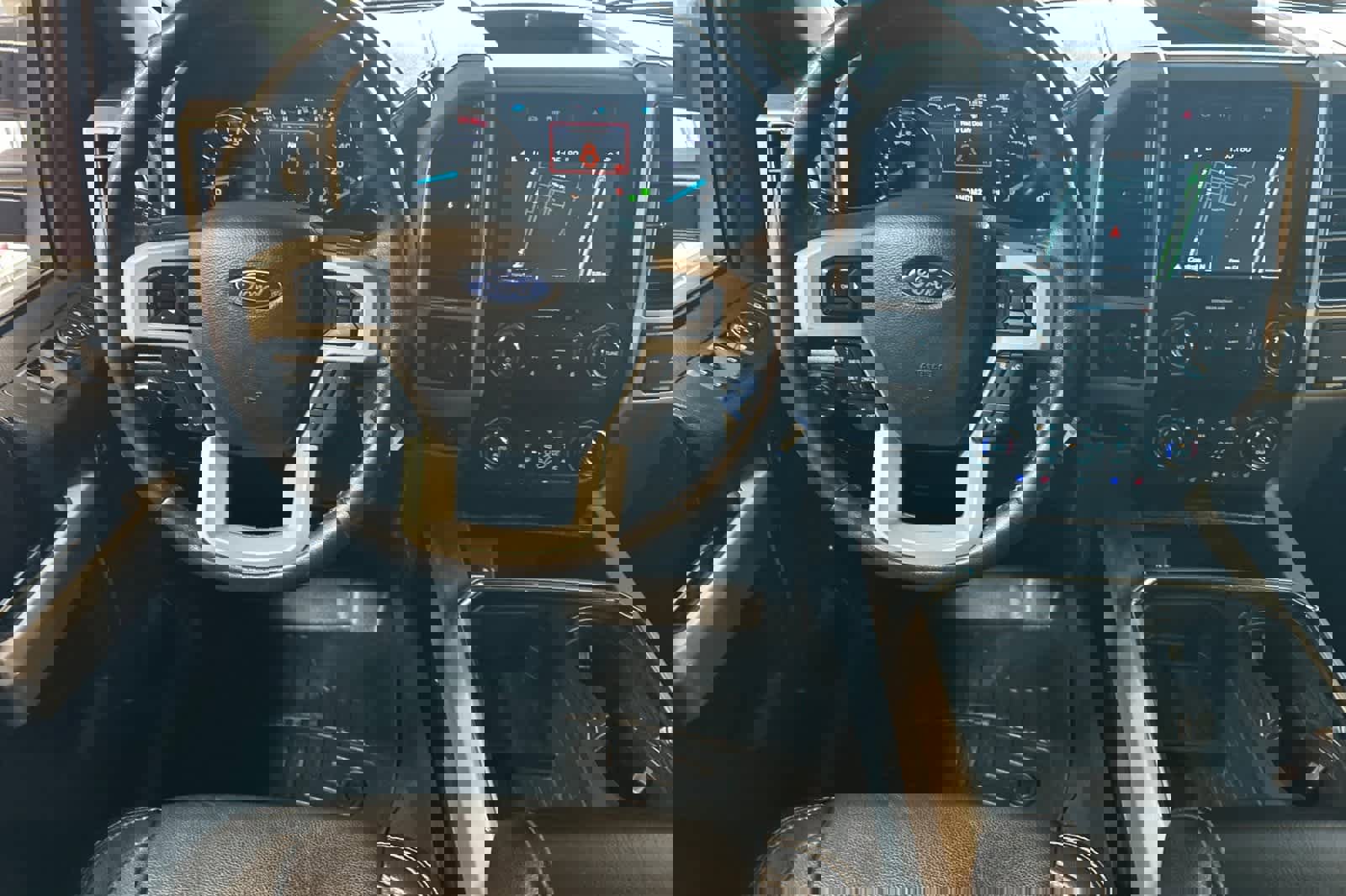 Used 2019 Ford F250 Lariat w/ Lariat Value Package image 15