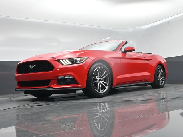 Used 2016 Ford Mustang Premium RWD image 40