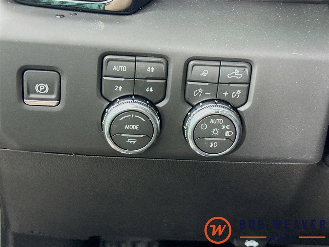 New 2026 GMC Sierra 2500 AT4 w/ AT4 Premium Plus Package AWD/4WD image 12