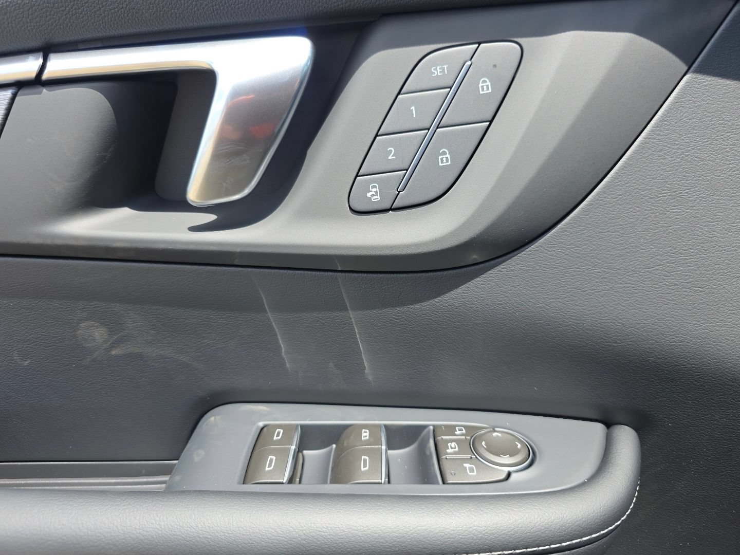 New 2026 Buick Enclave Sport Touring w/ Power Package FWD image 27